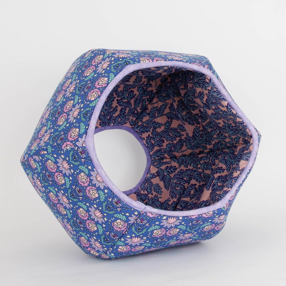 Cat Ball Cat Bed (Mystic Floral)